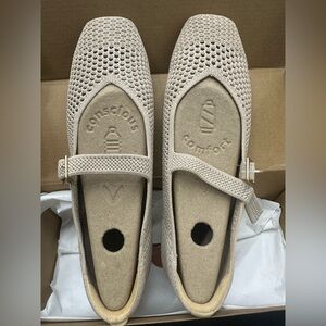 Vivaia shoes size 8.5